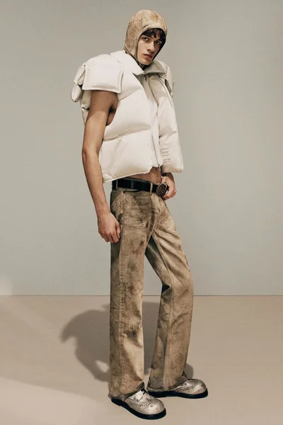 Look 3